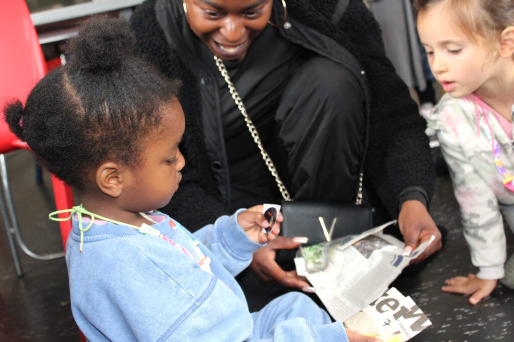 Children's crafts at a Mini Morris event